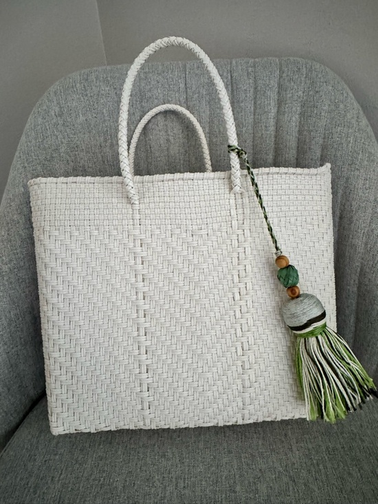 Handbags - White Woven Tote Bag with Green Tassel